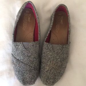 Toms Women’s 9 Gray Metallic